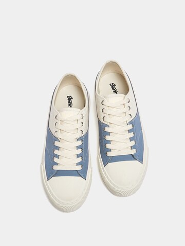 Pull&Bear Sneakers laag in Blauw