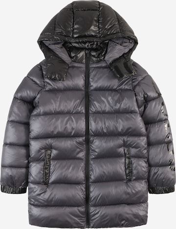 GUESS Зимняя куртка в Серый: спереди