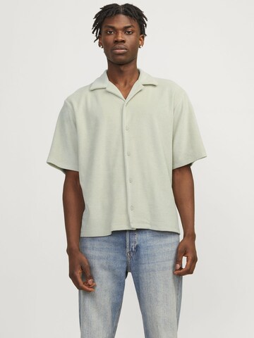 JACK & JONES Comfort fit Button Up Shirt in Green: front