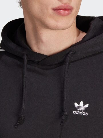 ADIDAS ORIGINALS Sweatshirt 'Adicolor Classics' i svart