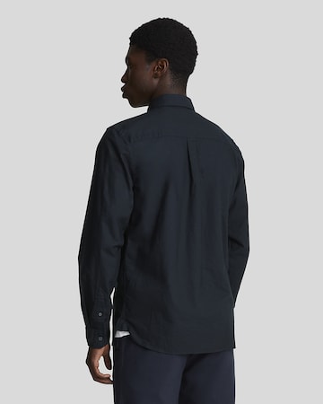 Coupe regular Chemise Lyle & Scott en bleu