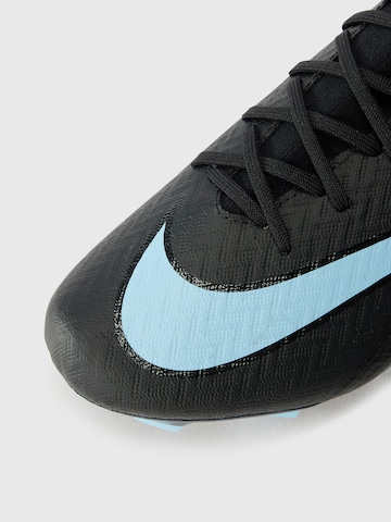 Chaussure de foot NIKE en noir