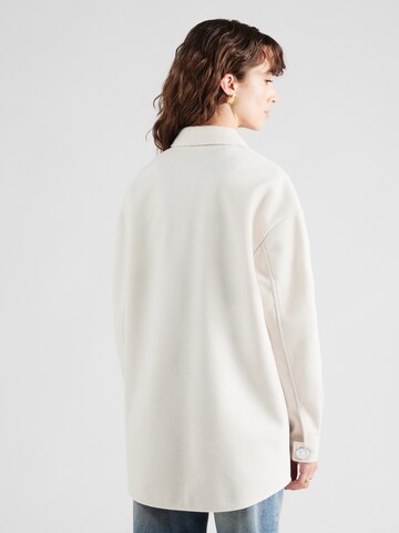 VILA - Chaqueta de entretiempo 'VIKimmi' en beige