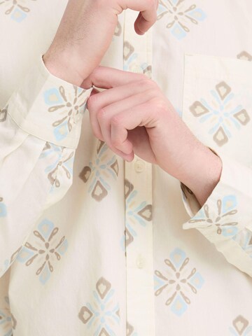 BLEND Regular fit Button Up Shirt ' BHDitlef ' in White