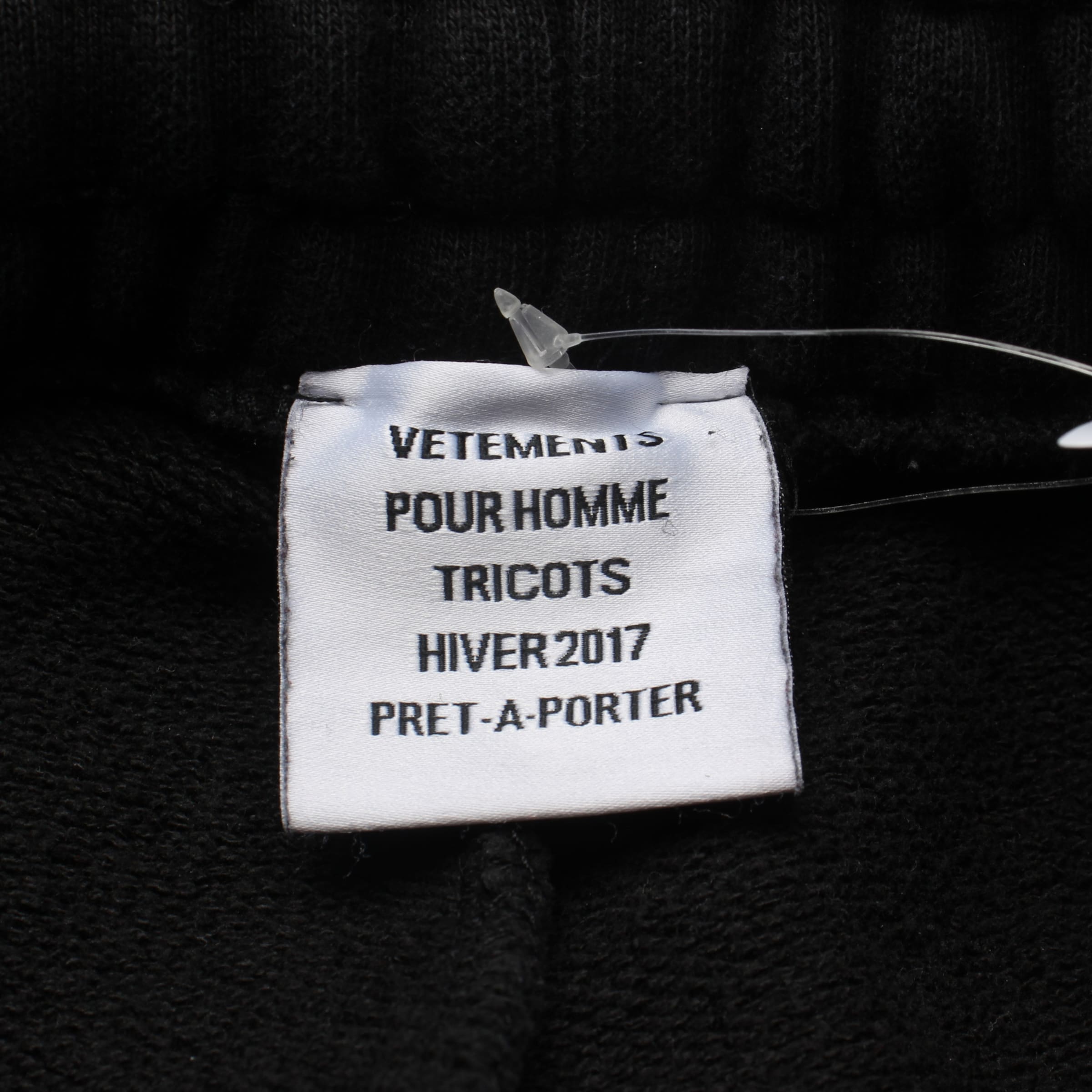 Vetements Pants in 31-32 in Black