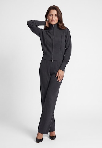 faina - Ropa para correr en gris: frente