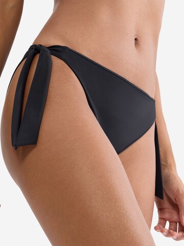 TRIUMPH Bikini bottom ' Red Label Summer Twist ' in Black