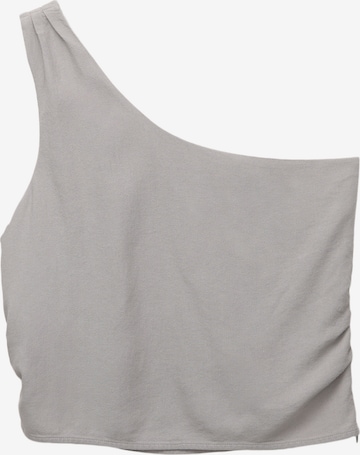 Top de la Pull&Bear pe gri: față