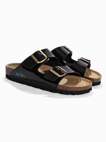 Saboți 'TRACY' de la Bayton pe negru