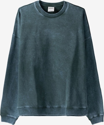 Bershka Sweatshirt in Green: front