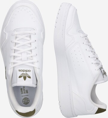 ADIDAS ORIGINALS - Zapatillas deportivas 'Ny 90' en blanco