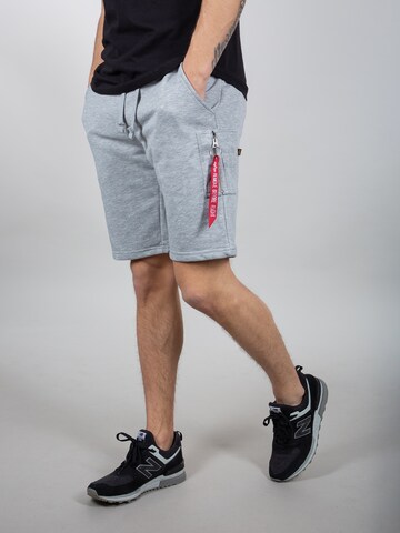 ALPHA INDUSTRIES Regularen Hlače 'X-Fit' | siva barva