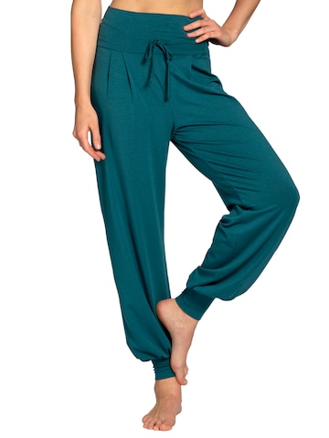 Magadi Loose fit Workout Pants 'Florence' in Green: front