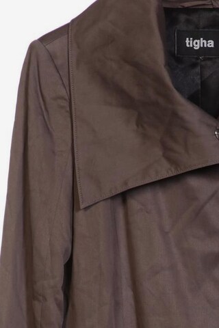 tigha Jacket & Coat in L in Grey