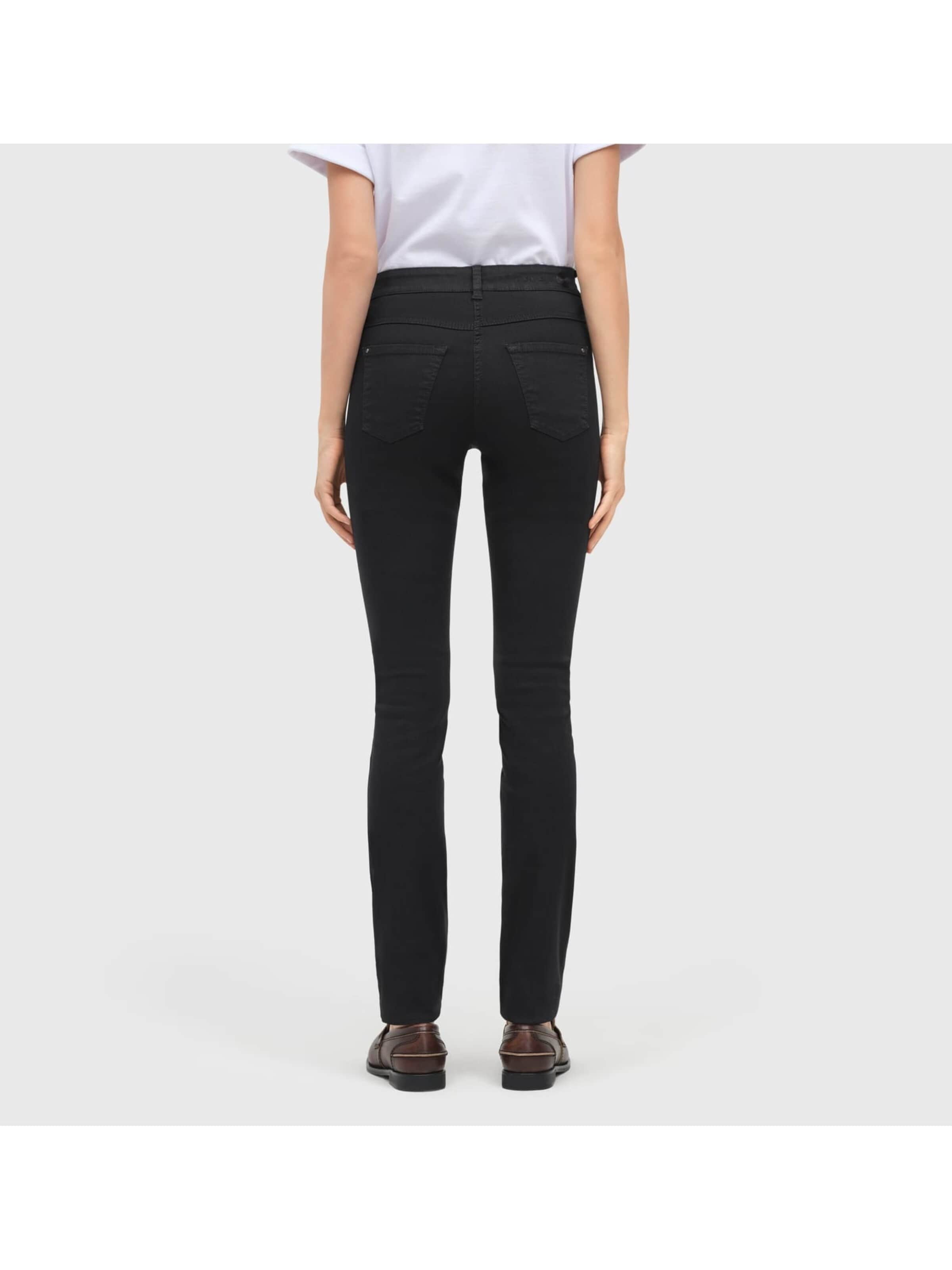MAC Baggy Jeans 'DREAM SKIN' in Black