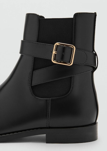 MANGO Chelsea Boots 'Piero' in Schwarz