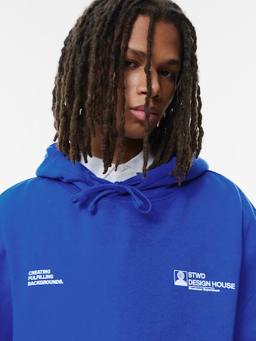 Pull&Bear Sweatshirt 'STWD CIRCA ART' in Blau