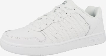 K-SWISS - Sapatilhas baixas 'Palisades' em branco: frente