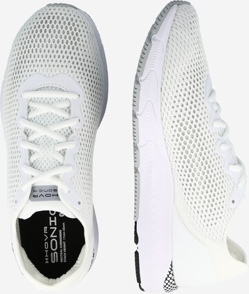 Chaussure de course 'Sonic 4' UNDER ARMOUR en blanc