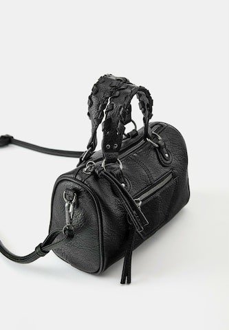 Pull&Bear Håndtaske i sort