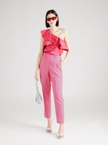 VERO MODA Regular Suorat housut 'CHANDY' värissä vaaleanpunainen