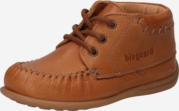 BISGAARD - Zapatos bajos 'Sabine' en marrón: frente