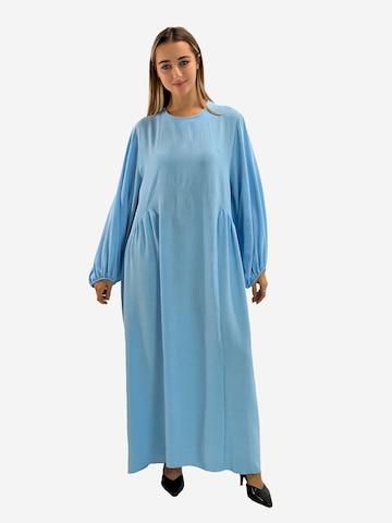 Elara Kleid in Blau: Vorderseite