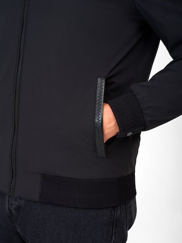 Veste mi-saison 'Louis' RICANO en noir