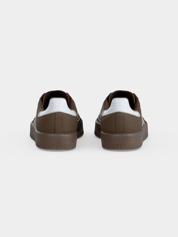 ADIDAS ORIGINALS Низкие кроссовки 'SAMBAE' в Коричневый
