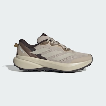 Chaussure de course 'Tracefinder Plus' ADIDAS TERREX en beige
