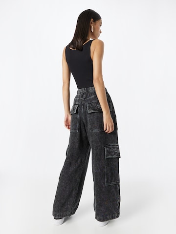 WEEKDAY Wide leg Cargo Pants in Black