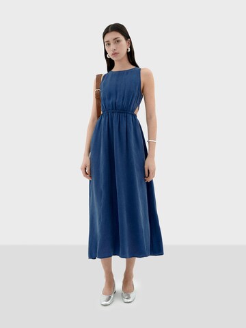 Thinking MU - Vestido 'Kin' en azul: frente