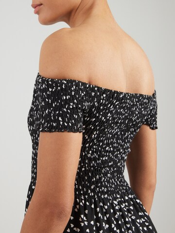 Hailys Kesämekko värissä musta