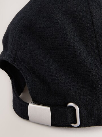 Next Cap in Black