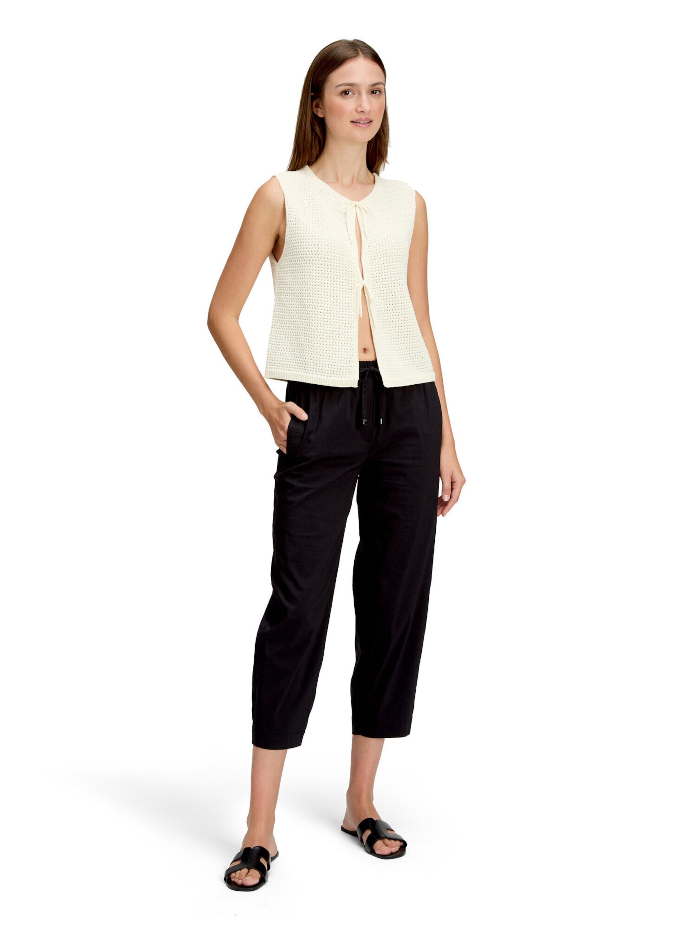Loosefit Pantaloni di Betty & Co in nero: frontale