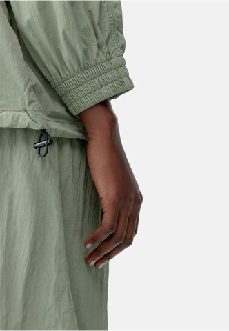 Born Living Yoga Between-season jacket 'Amara' in Green