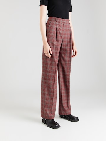 BOSS - regular Pantalón plisado 'Tanity' en rojo
