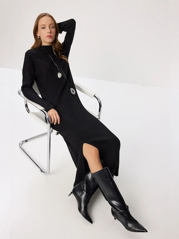 Abito in maglia di Happiness İstanbul in nero