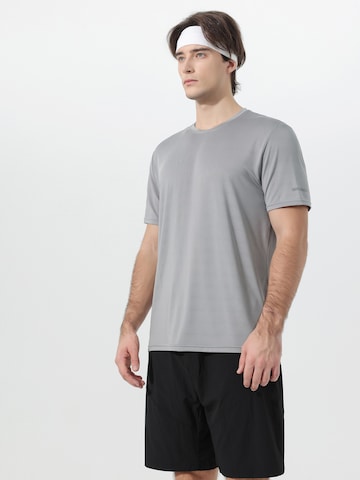 YOUTHUP Performance Shirt 'Kühlschicht' in Grey: front