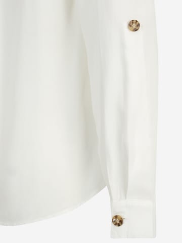 Chemisier 'BUMPY' Vero Moda Petite en blanc