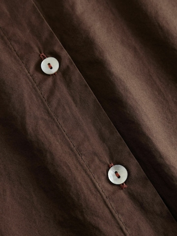 Tricou ' N-Maizie ' de la Noella pe maro