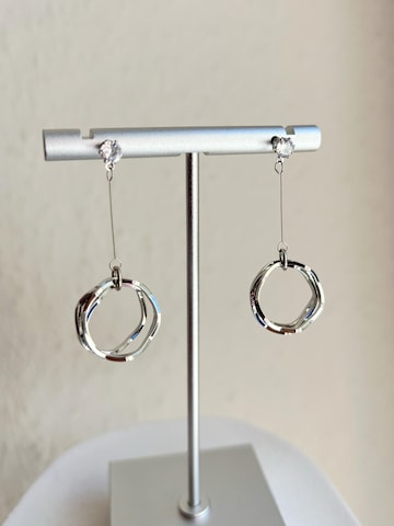 Kamakula Earrings 'Layered Circle' in Silver