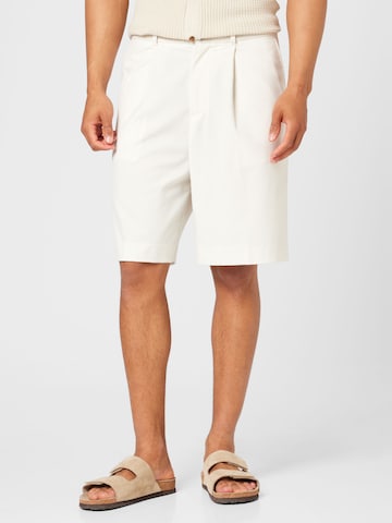 WEEKDAY Loosefit Shorts 'Uno' in Beige: predná strana