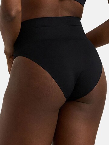 Lauren Ralph Lauren Slip '  Luxe Smoothing ' in Schwarz