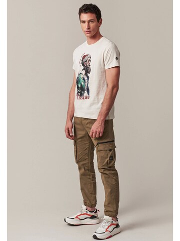 T-Shirt 'Hipster' Deeluxe en blanc