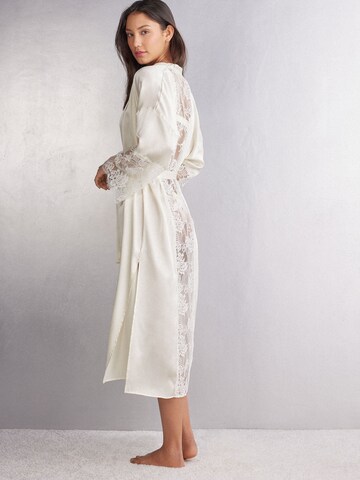 INTIMISSIMI Morgenmantel  'The Simplest Pleasures' in Weiß