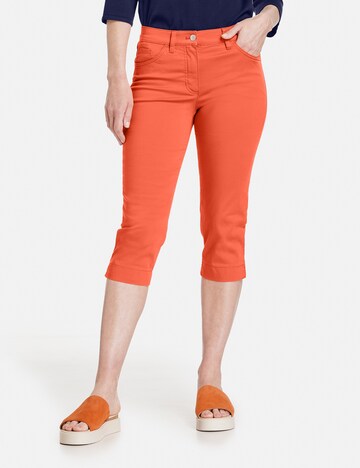 GERRY WEBER Regular Jeans in Rood: voorkant