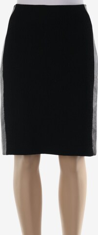 Marella Skirt in M in Black: front