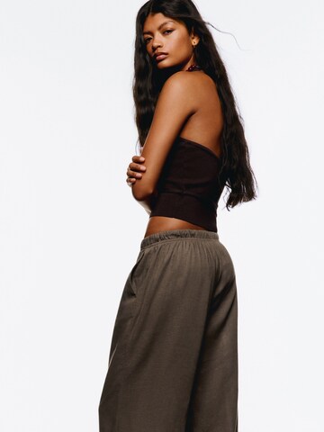 Bershka Loosefit Hose in Braun