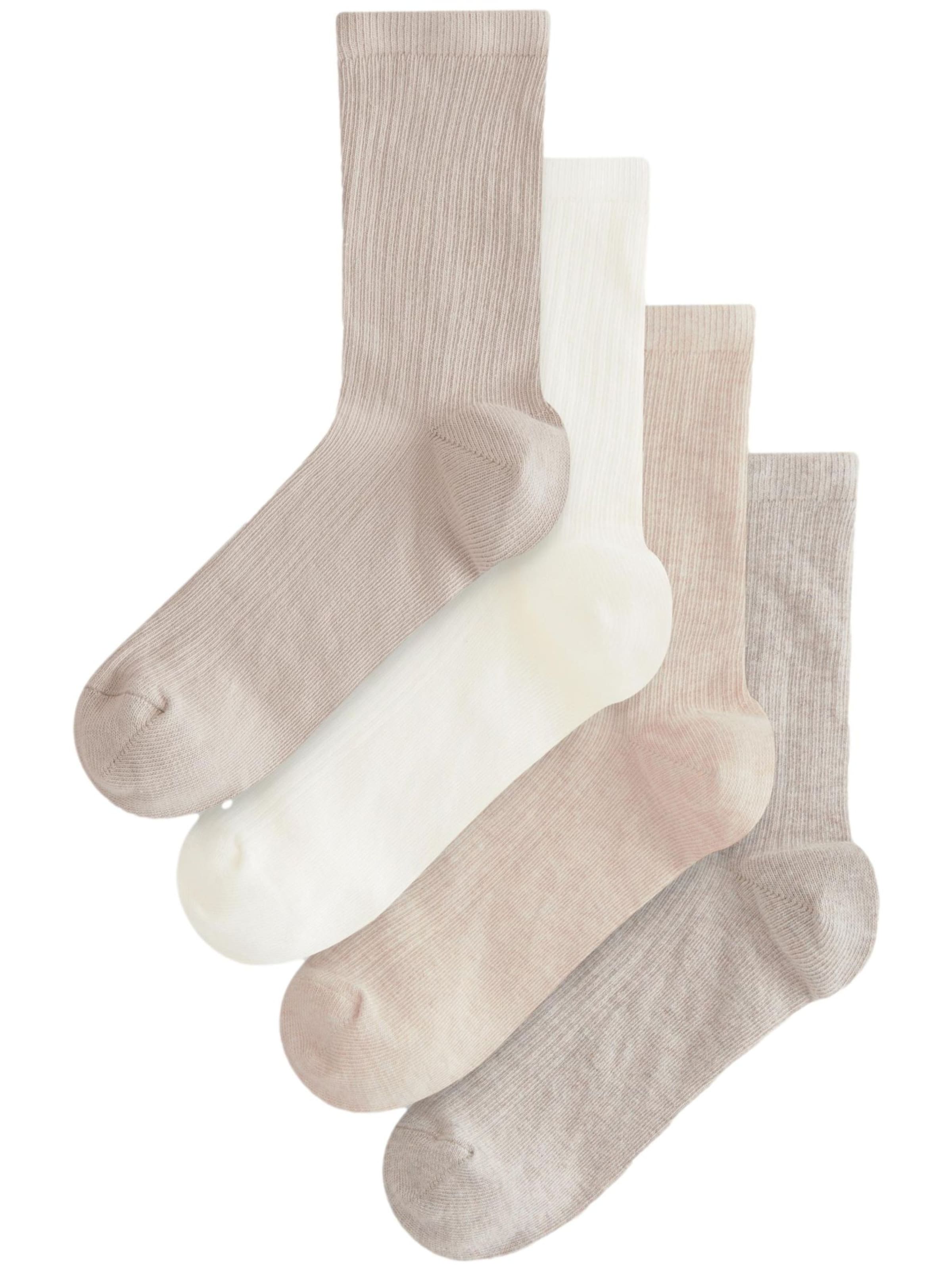 Next Sokid, värv beež: eest vaates